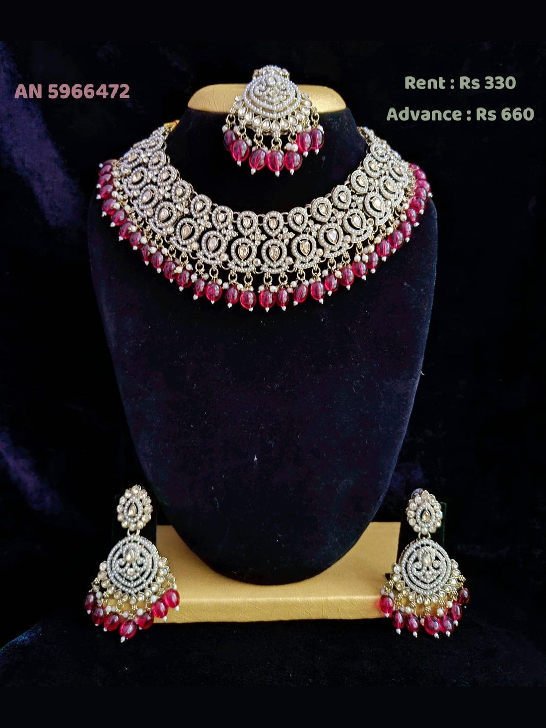 AN 5966472 Antique Kundan Choker Set with Maang Tikka on rent - Antique Gold, Kundan White, Ruby Pink